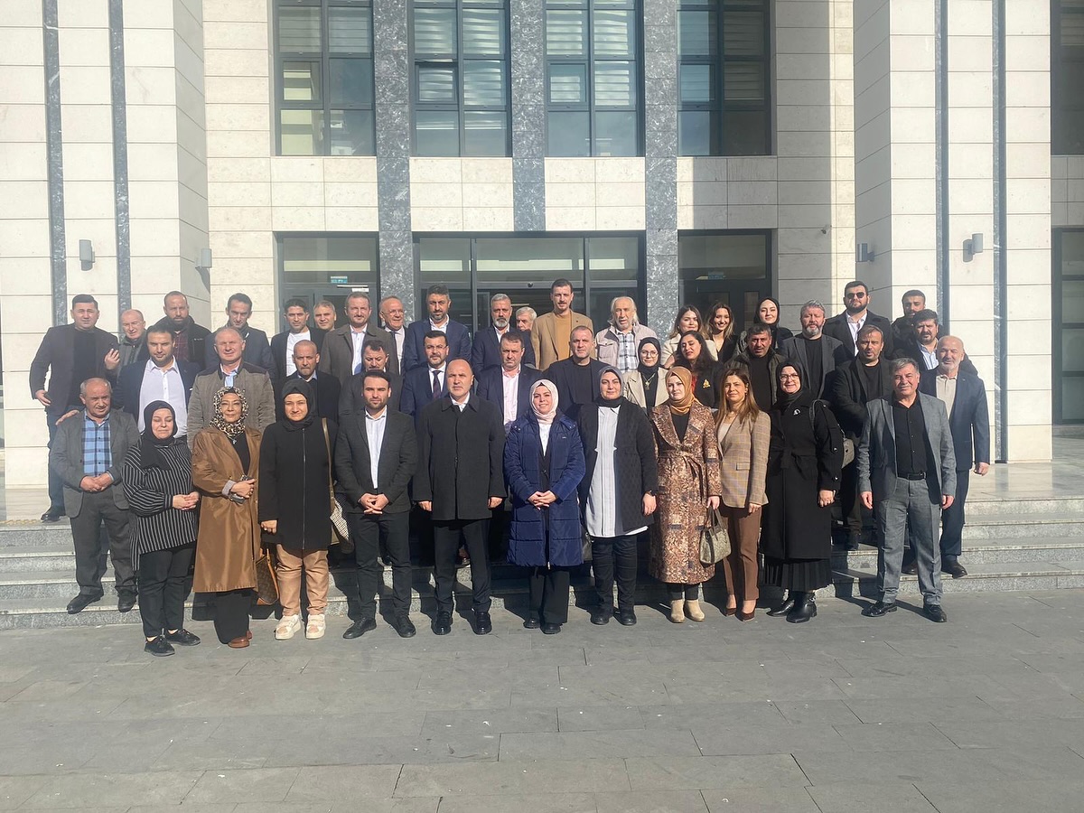 Gaziosmanpaşa’da Hizmet Yolunda Mazbata Alındı