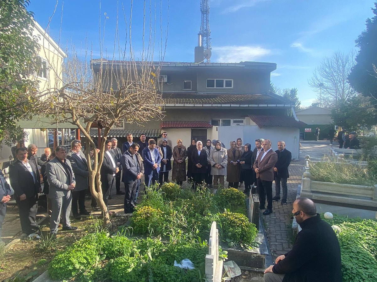 Gaziosmanpaşa’da Hizmet Kervanı Şehit Belediye Başkanına Saygı Ziyaretiyle Başladı