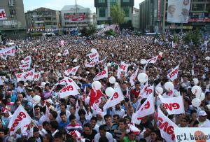 BAŞBAKANIMIZLA GAZİOSMANPAŞA’DA BULUŞTUK BAYRAMLAŞTIK…