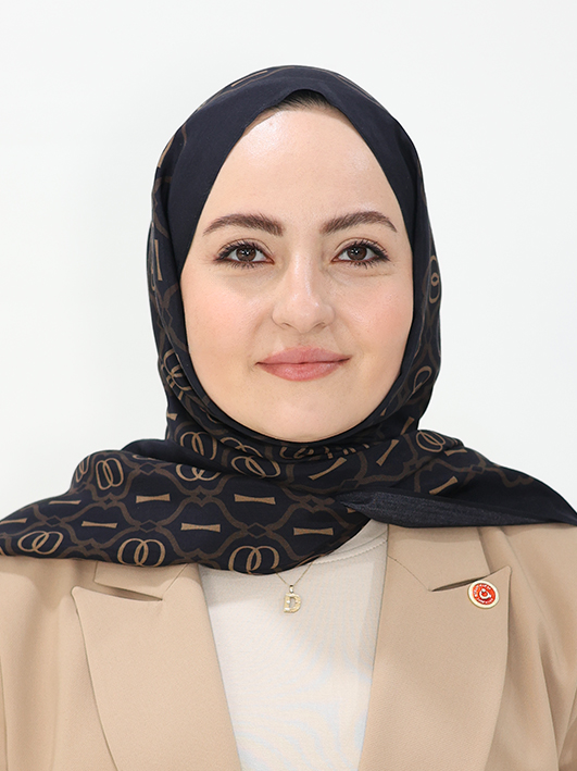 demet-akyildiz